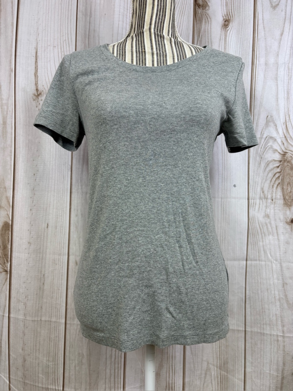 J. Crew Perfect Fit Short Sleeve Crew Neck Tee Babydoll Heather Gray Size Medium